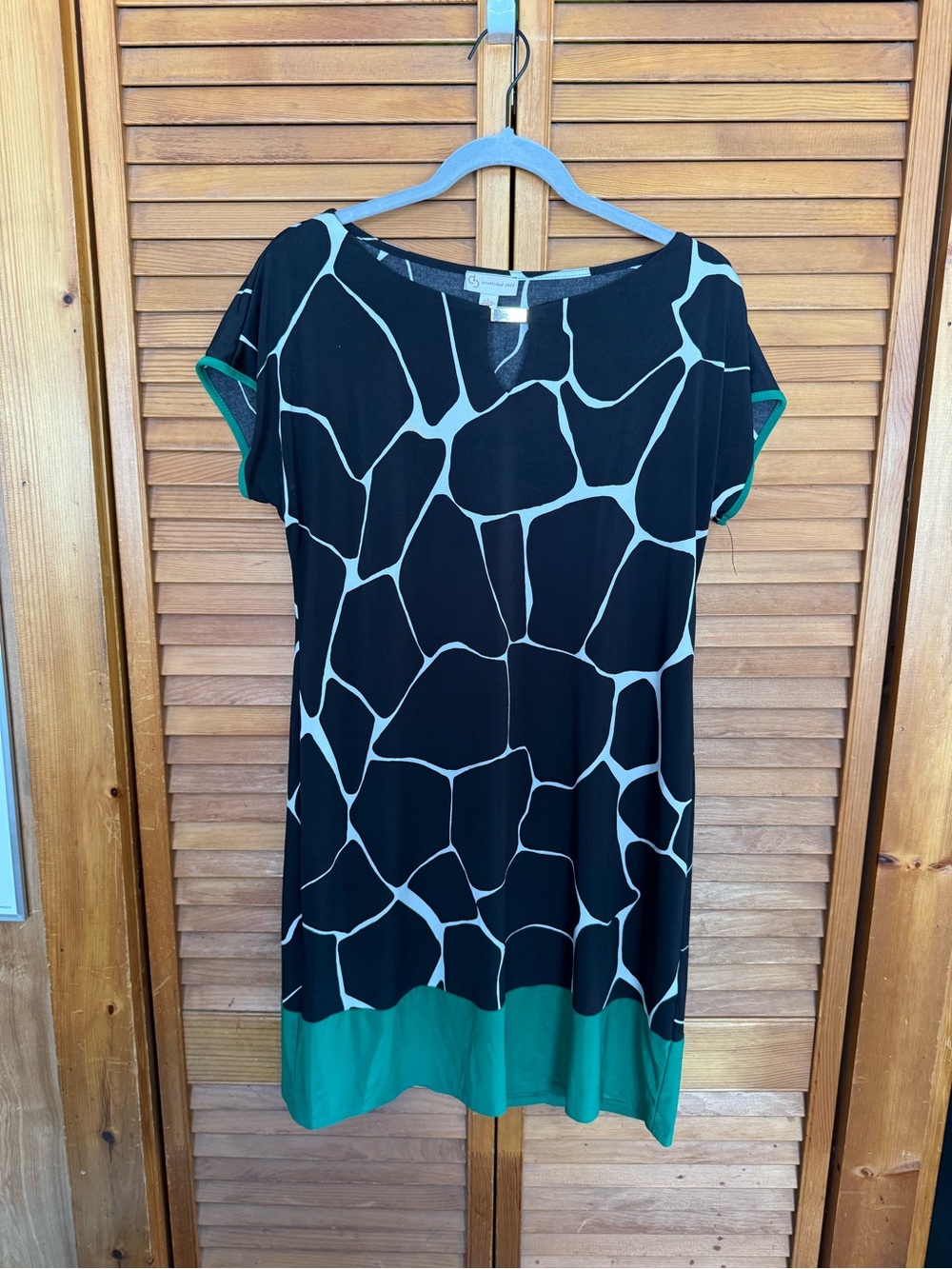 Dress Barn Black & White Giraffe-Print Shift Dress with Green Trim